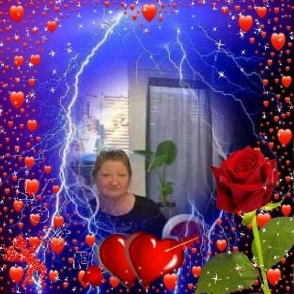 lisa_manus